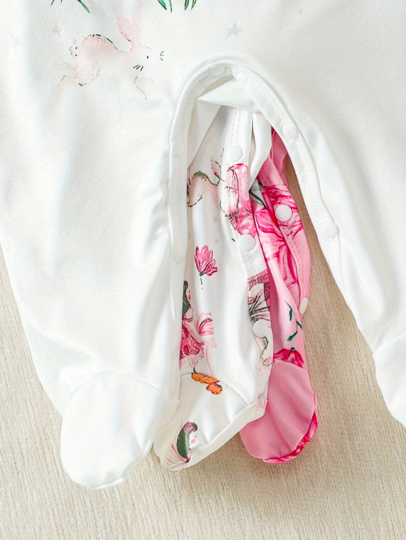 6pcs Newborn Girls' Romper Set – Floral Print Bodysuits with Bunny Hat